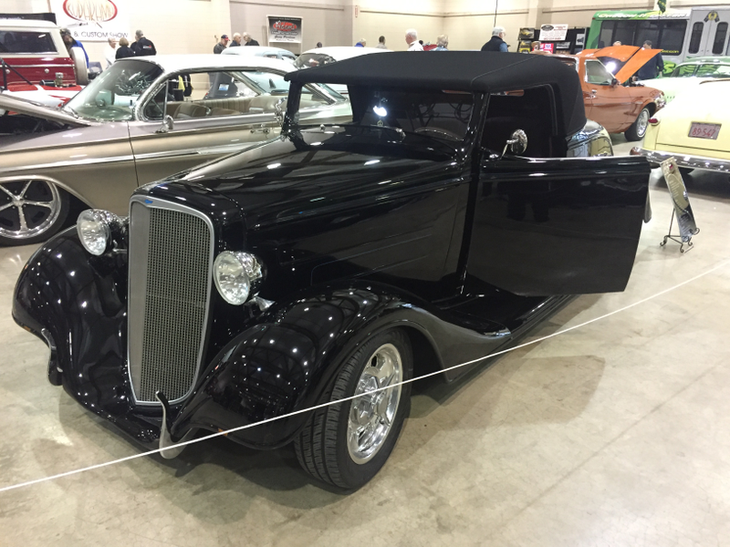 Illustration for article titled Salem Roadster Show Coverage